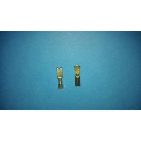 158000002 TERMINAL FASTON HEMBRA 4.8MM BOLSA 50 UNIDADES
